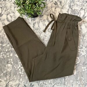 πΌοΈ H&M Paper Bag Pants / Trousers